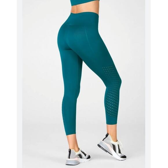 Fabletics Women’s Seamless 7/8 Leggings Green High-Waist Sz S EUC - Picture 1 of 10